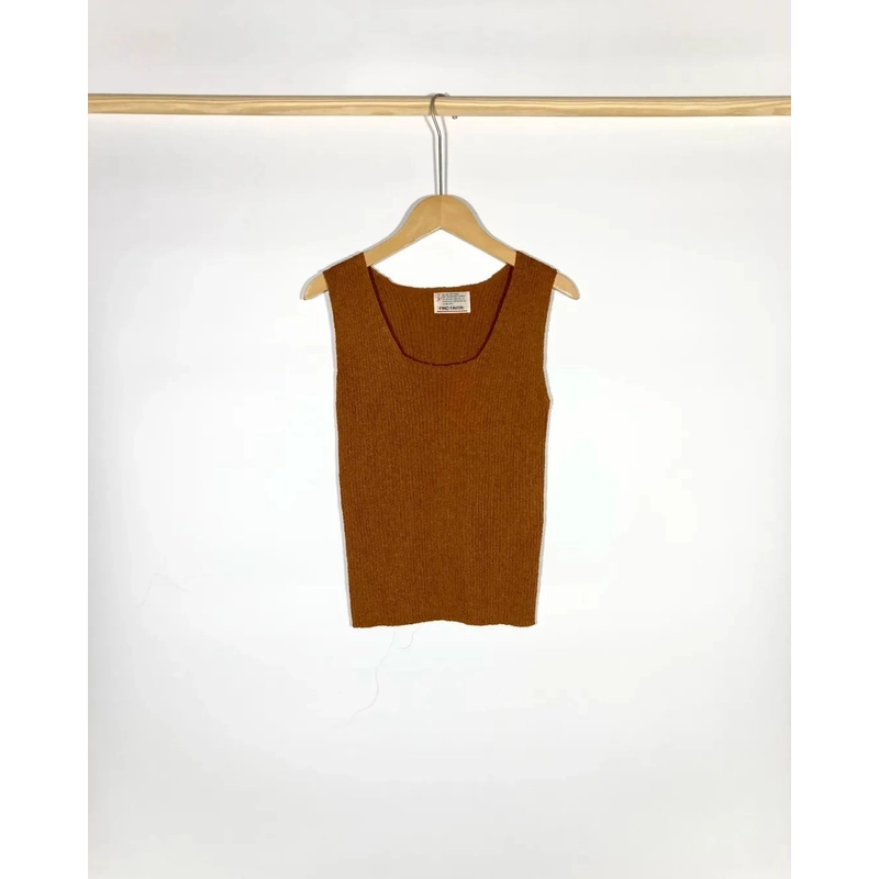 Áo Tanktop Mongtoghi Nhật
Size S M
 462615