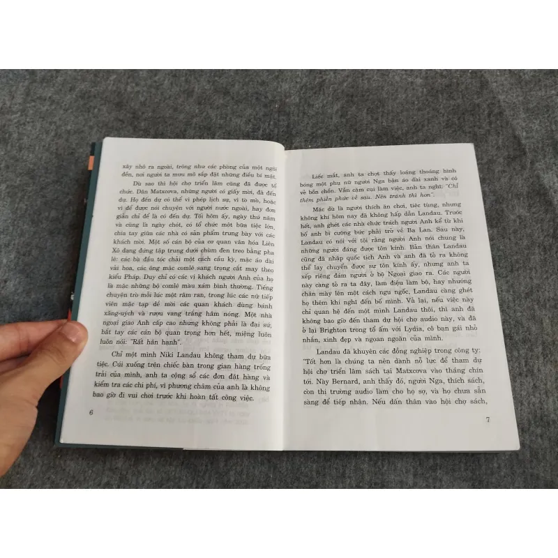 ĐỢI CHỜ - JOHN LE CARRÉ 574609