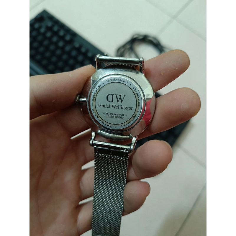 Đồng hồ DW dây kim loại 388588