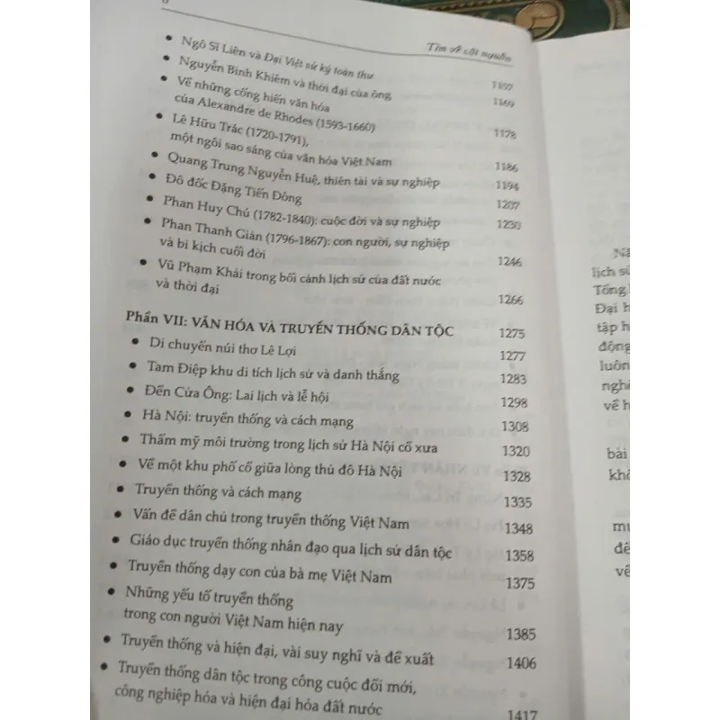 TÌM VỀ CỘI NGUỒN - PHAN HUY LÊ 995361