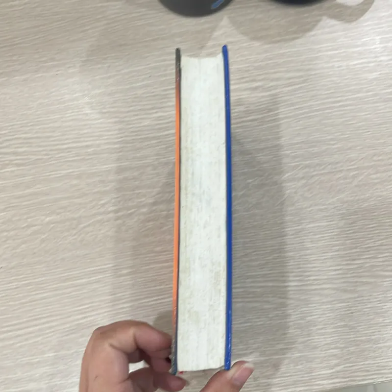 Cuốn theo chiều gió (Bìa cứng) 977205