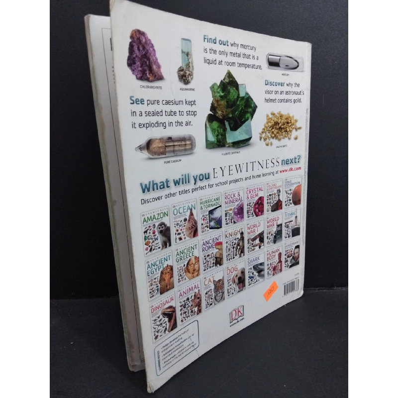 Eyewitness periodic table mới 80% bẩn bìa, ố 2019 HCM2811 Adrian Dingle NGOẠI VĂN 917898