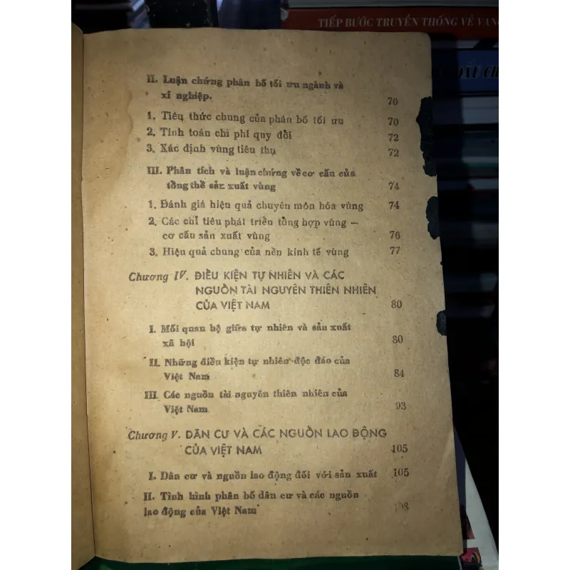 Địa lý kinh tế Việt Nam - Văn Thái 786653