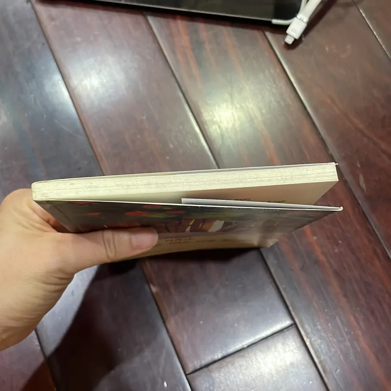 Sớm mai chợt nhớ hàng rào trổ bông - Lê Minh Nhựt - nxb trẻ 2019  1025993