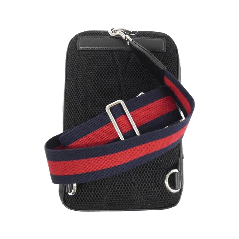 【Sản phẩm mới】Gucci 822073 FADJM Túi đeo vai 613138