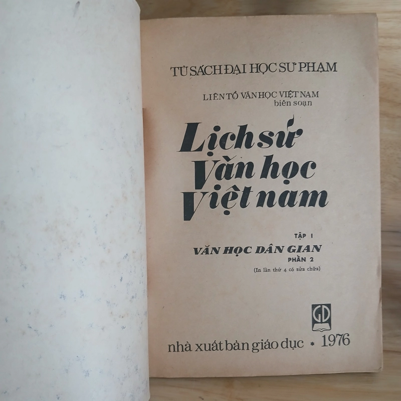 Lịch Sử Văn Học Việt Nam (Tập 1) - Văn Học Dân Gian (Phần 2) 442774