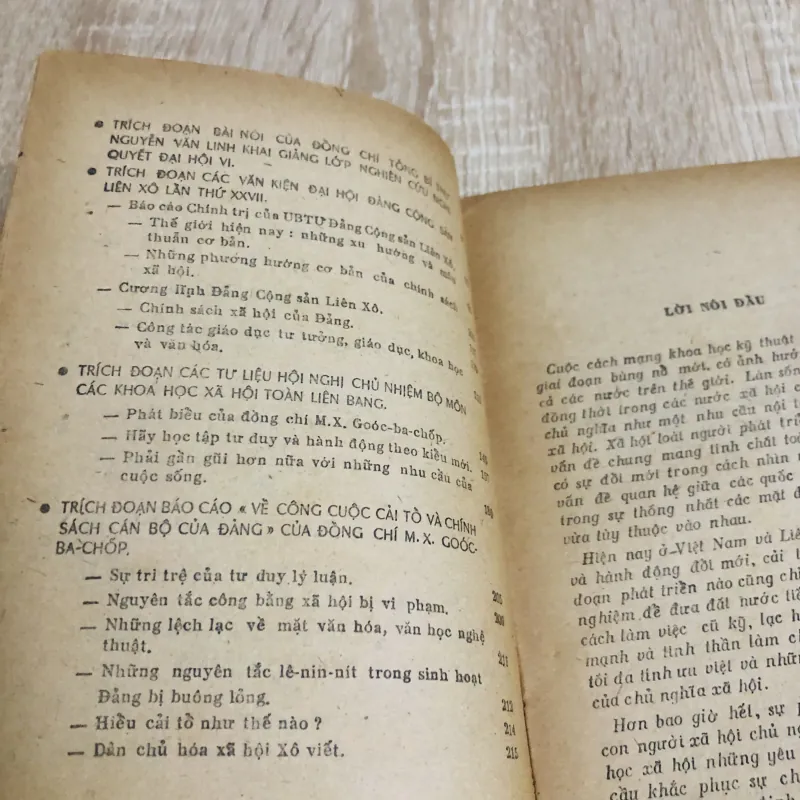 ĐỔI MỚI KHOA HỌC XÃ HỘI TRƯỚC THỬ THÁCH CỦA THỜI ĐẠI 956936