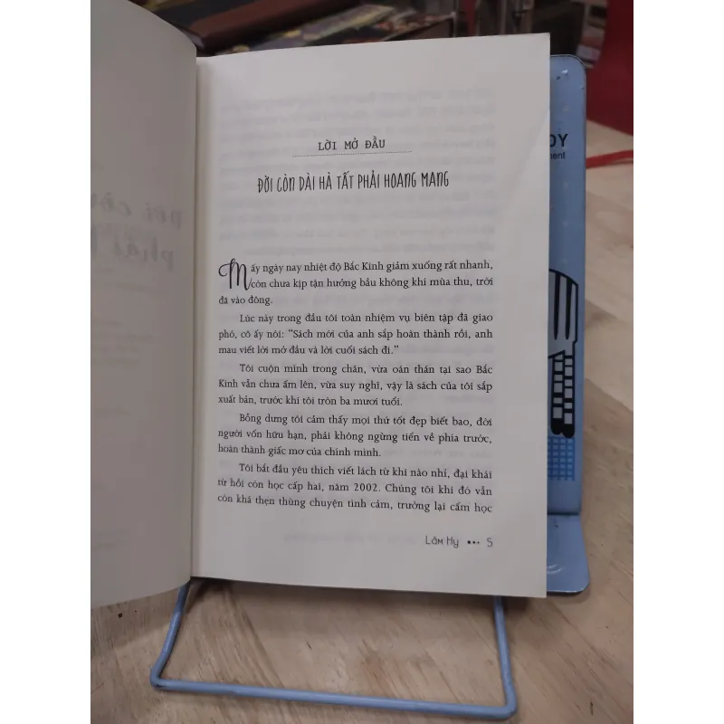 Sách: Đời còn dài hà tất phải hoang mang - TG: Lâm Hy (B1) 785775