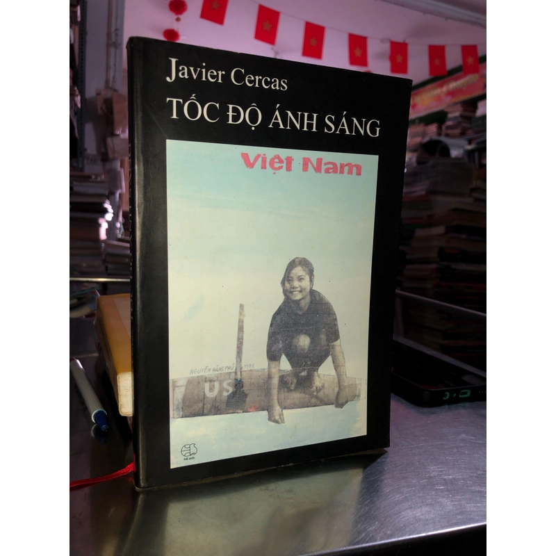 Tốc độ ánh sáng- Javier Cercas 509908