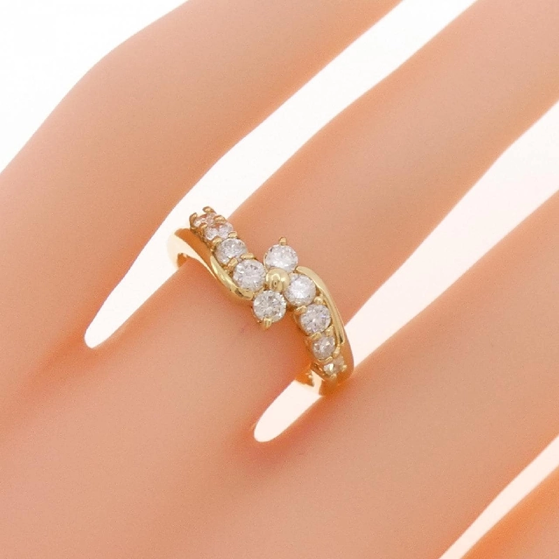 Nhẫn kim cương K18YG 0.593CT 671866