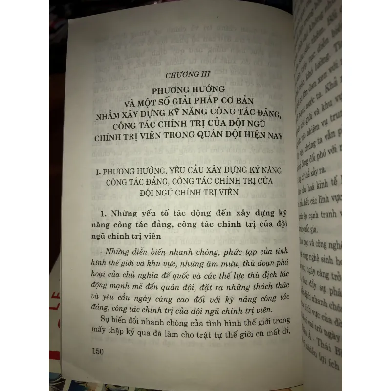 Xây dựng kỹ năng công tác đảng, công tác chính trị của đội ngũ chính trị viên  758851