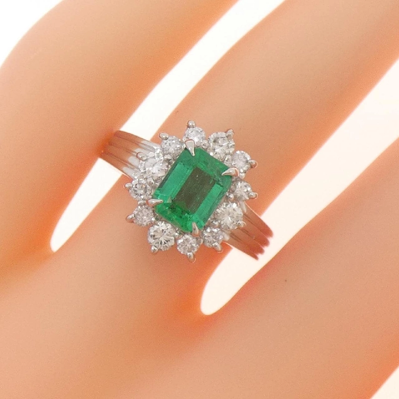 Nhẫn Emerald 1.07CT - Hàng hiệu Chính hãng 855586