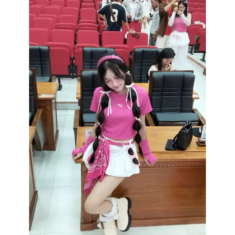 Cài tóc Barbie, màu hồng đậm, còn mới, chỉ vừa dùng 1 lần, chính hãng 927630