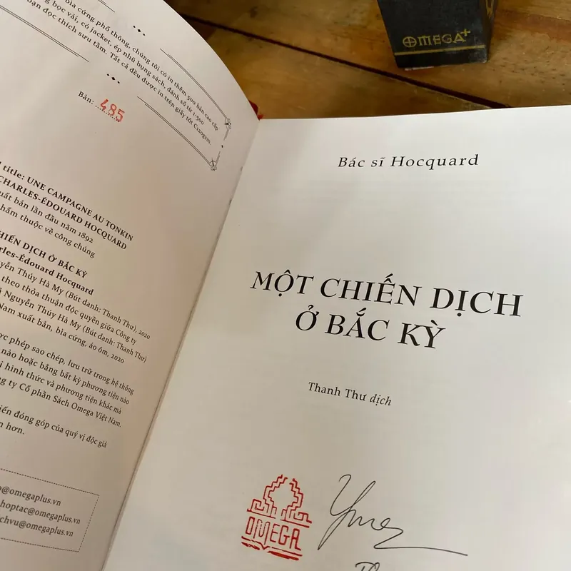 Một chiến dịch ở Bắc Kỳ - Hocquard bản đặc biệt chữ ký tg, phủ vàng từng trang (Đẹp, hiếm) 569979