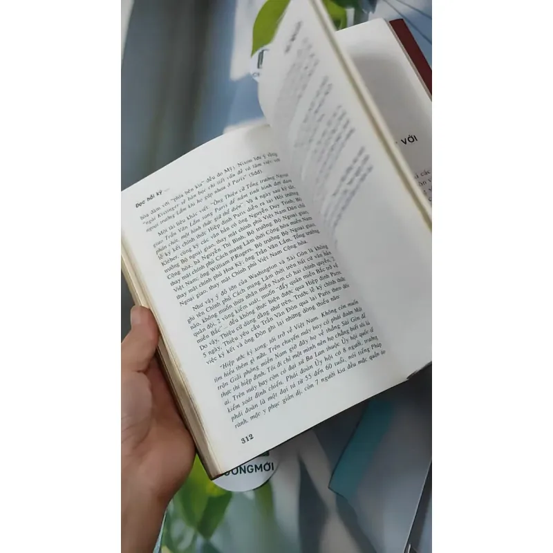 Đọc Hồi Ký Của Các Tướng Tá Sài Gòn - Cao Tự Thanh 928596