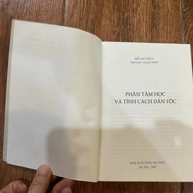 Phân tâm học và tính cách dân tộc - Đỗ Lai Thuý (o4) 1027093