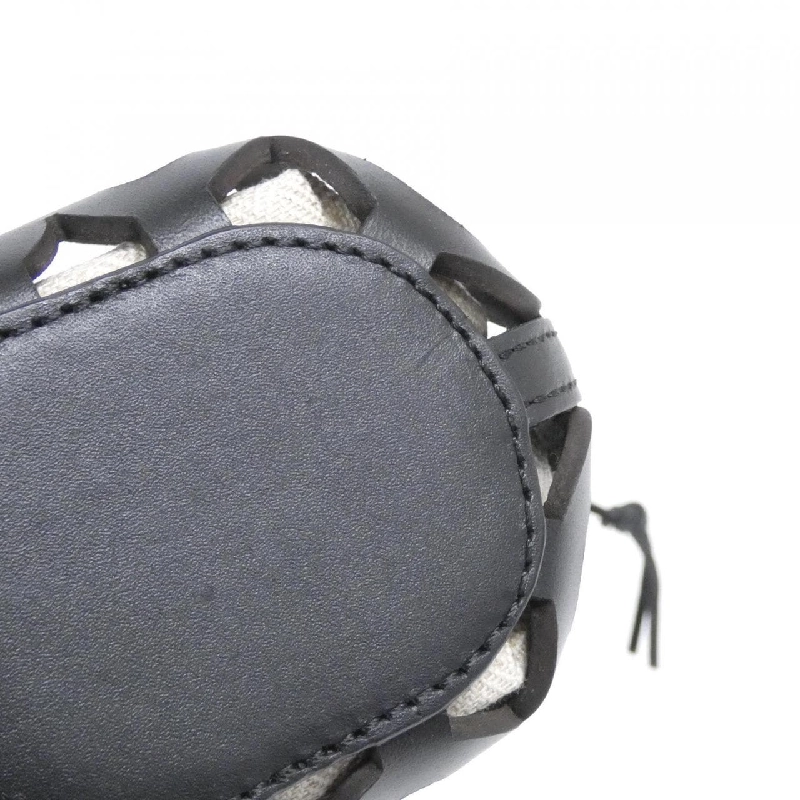 Loewe Anagram Cut Out Pocket C922Y62X02 Túi đeo vai - Hàng hiệu Authentic 803059