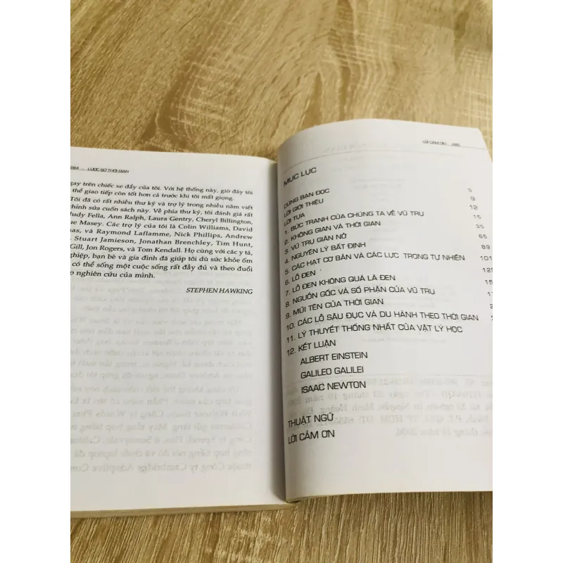 LƯỢC SỬ THỜI GIAN  970486