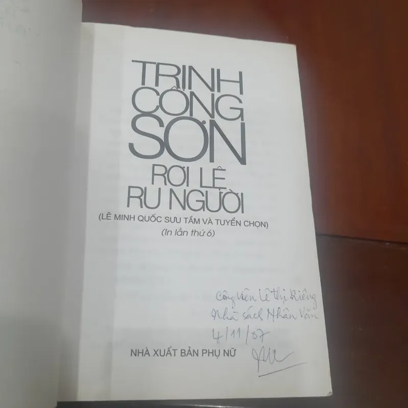 TRỊNH CÔNG SƠN rơi lệ ru người 674257