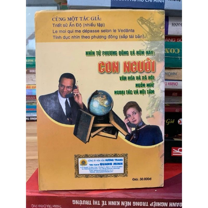 Nhìn từ phương đông và hôm nay :Con người- hoàng sơn 751107