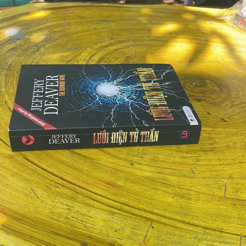 LƯỚI ĐIỆN TỬ THẦN- JEFFEREY DEAVER 748856