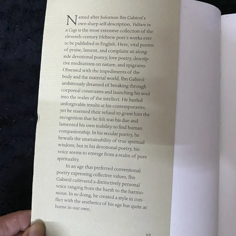 Vulture in a Cage: Poems by Solomon Ibn Gabirol.      1038080