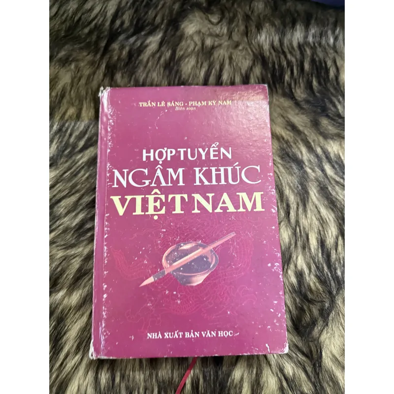 Hợp tuyển ngâm khúc Việt Nam  599667