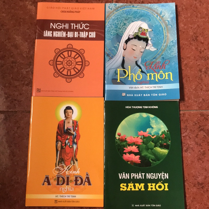 Combo 4q Kinh Phổ Môn nghĩa+Văn phát nguyện sám hối+Nghi thức lăng nghiêm+Kinh A Di Đà  333295