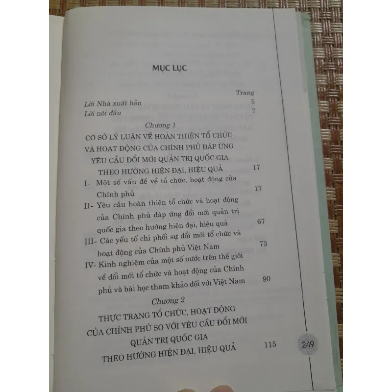 HOÀN THIỆN TỔ CHỨC HOẠT ĐỘNG CỦA CHÍNH PHỦ... 779048