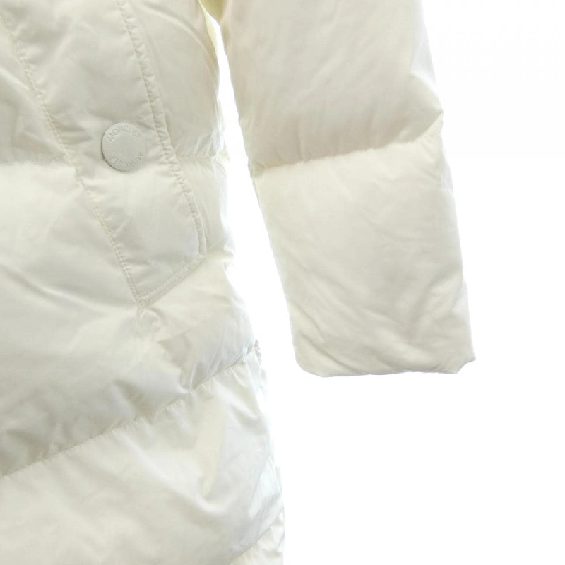 Áo khoác lông vũ MONCLER 640291