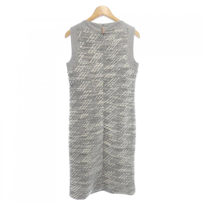 【Mã giảm giá】Escada Sport ワンピース 648582