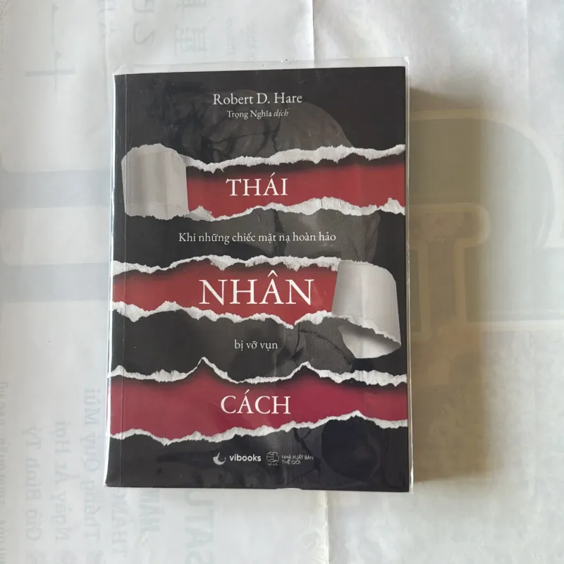 THÁI NHÂN CÁCH 977049