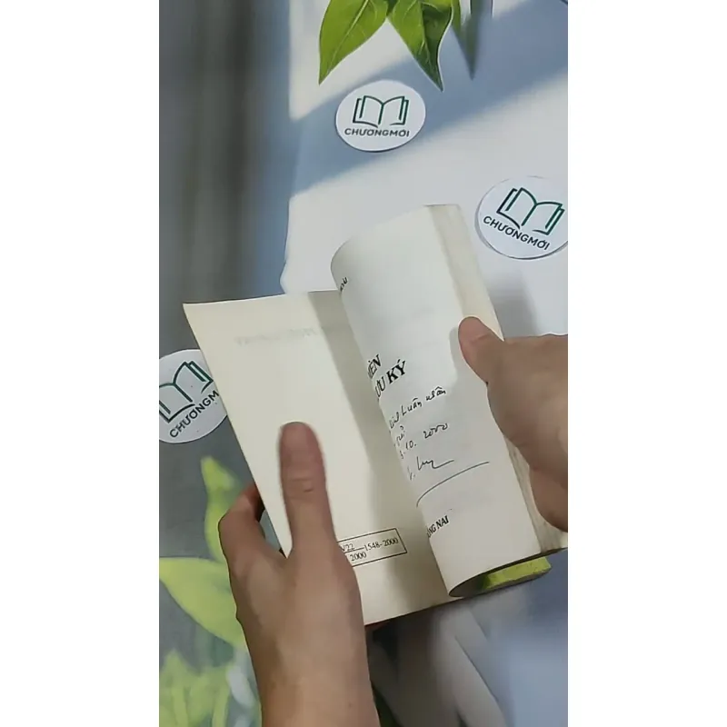 Dế Mèn phiêu lưu ký 698640