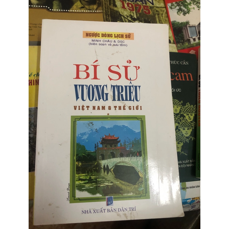 bí sử vương triều việt nam và thế giới 384597