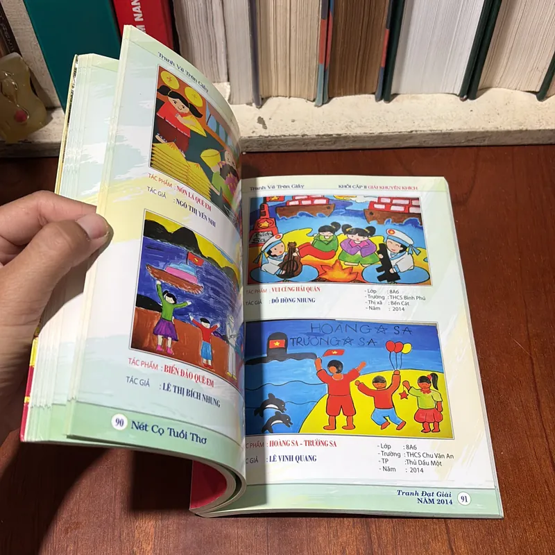 II Tranh Thiếu Nhi: Nét Cọ Tuổi Thơ _ Tập Tranh Đạt Giải Năm 2014 - 2015 719485