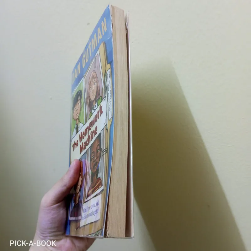 Truyện luyện đọc Tiếng Anh cho trẻ em The Homework Machine 992001