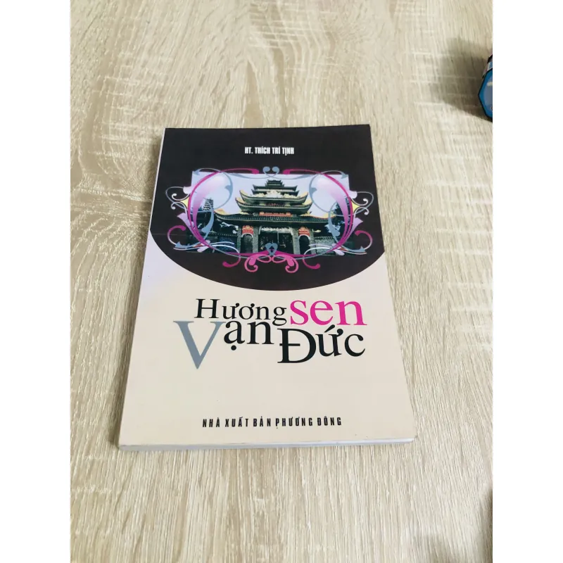 HƯƠNG SEN VẠN ĐỨC 957130