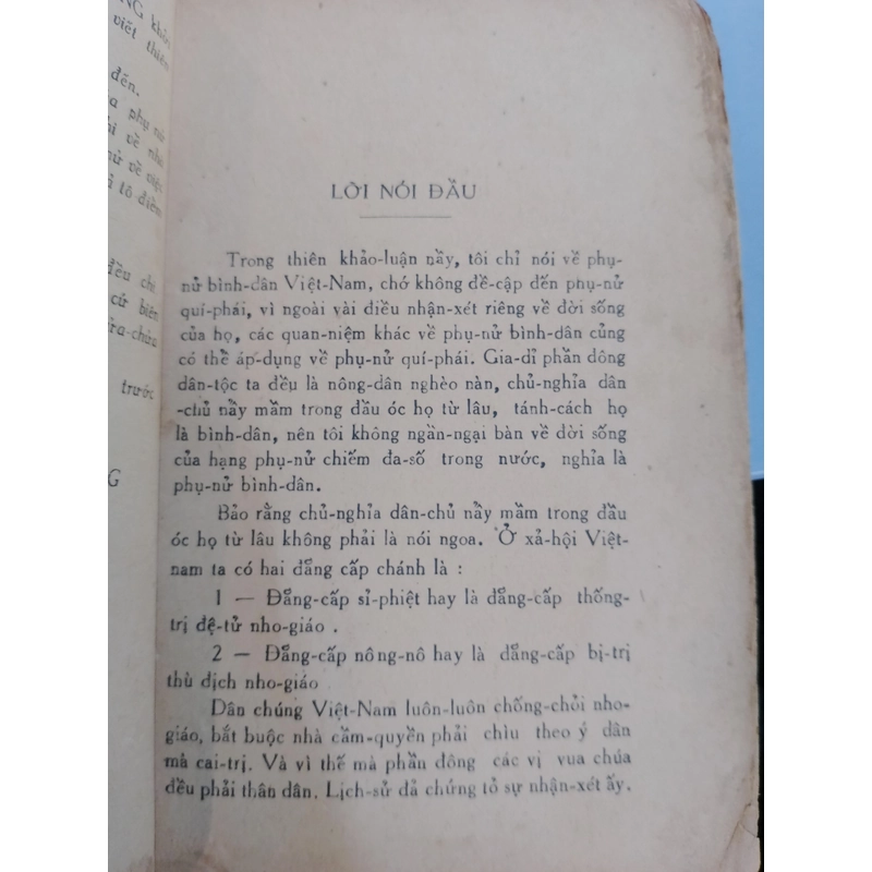 KHẢO LUẬN VỀ PHỤ NỮ VIỆT NAM - TÂN PHƯƠNG  519389