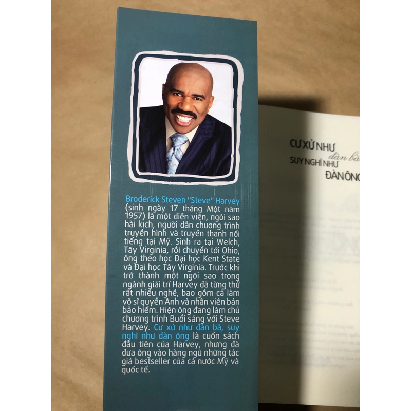 Cư xử như đàn bà suy nghĩ như đàn ông Steve Harvey 316864