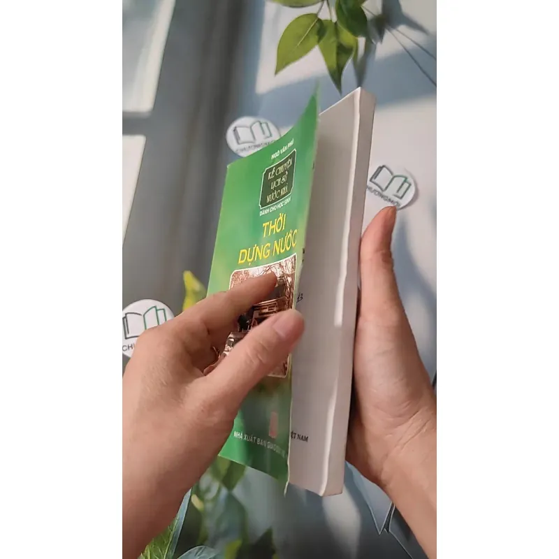 Kể chuyện lịch sử nước nhà dành cho học sinh - Thời dựng nước - Ngô Văn Phú 970241
