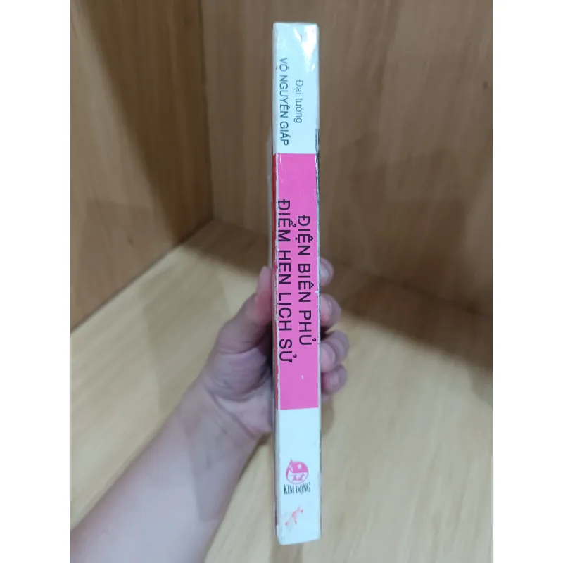 Điện Biên Phủ điểm hẹn lịch sử - hồi ký đại tướng Võ Nguyên Giáp  1046075
