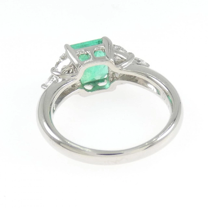 Nhẫn Emerald PT900 1.80CT - Hàng hiệu Chính hãng 852084