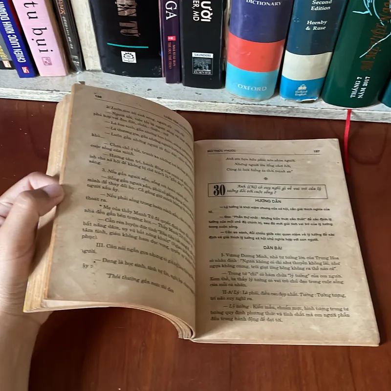 II Luận Văn: Luyện Thi Tú Tài Và Đại Học _ Nghị Luận Xã Hội - Bùi Thức Phước - 1997 562663