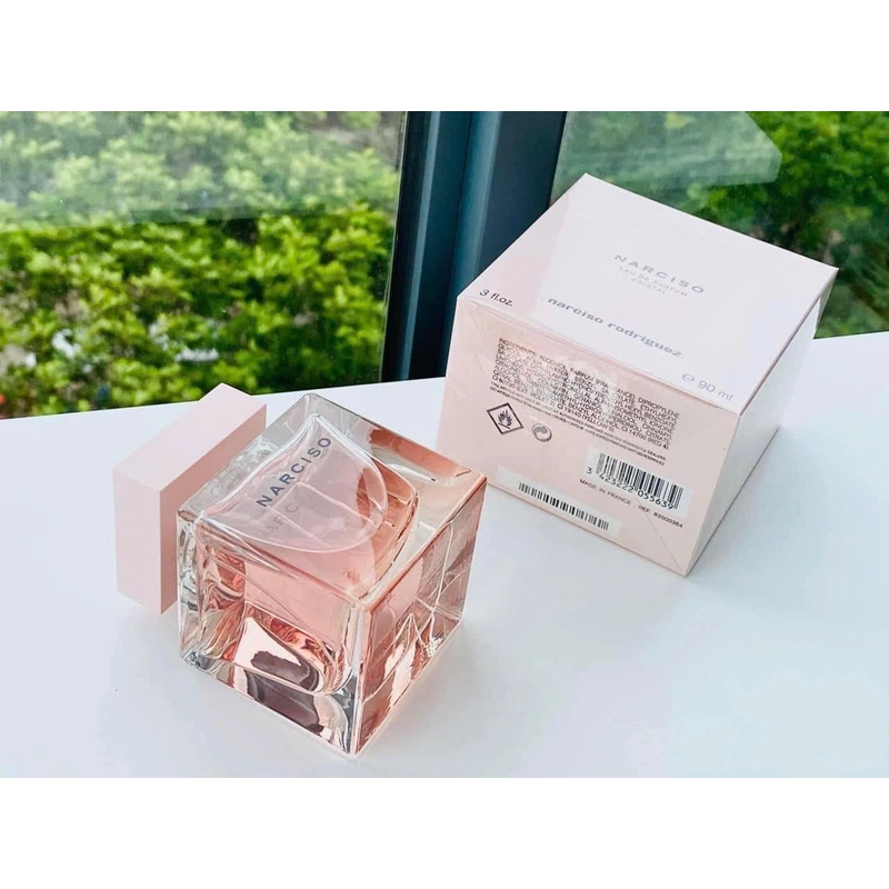 Nước hoa narciso hồng trong lùn 502619