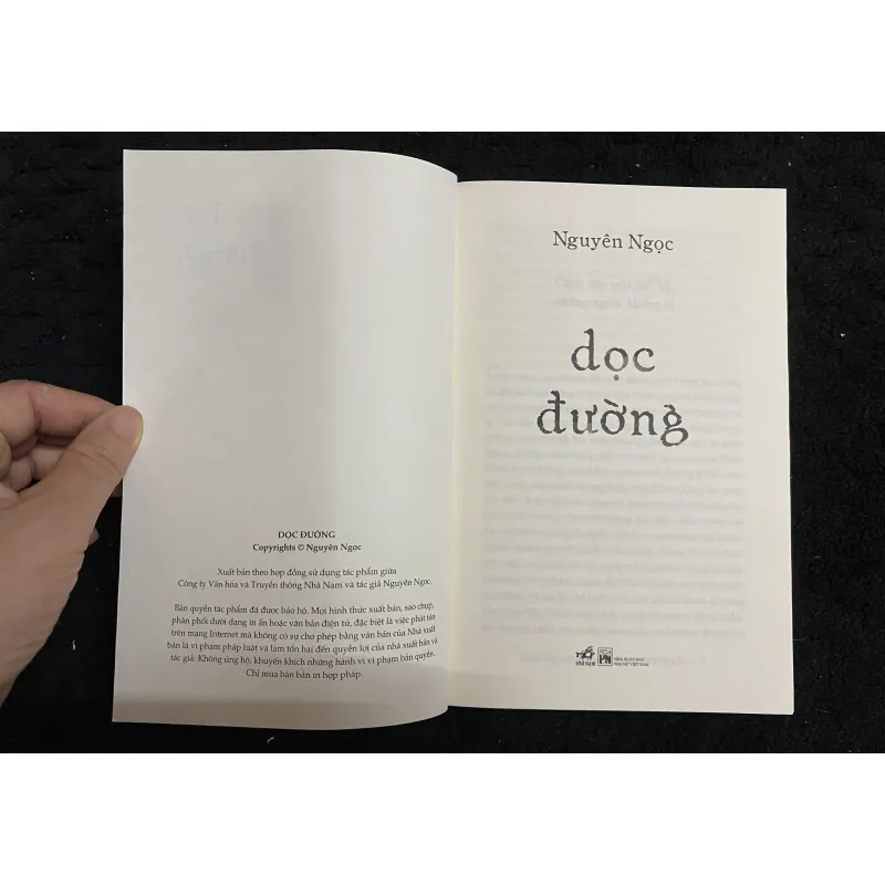 Chuyện dọc đường - Nguyên Ngọc  1025180