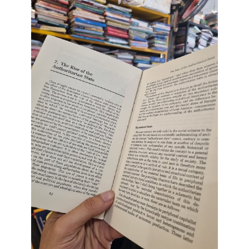 THE RISE OF THE AUTHORITARIAN STATE IN PERIPHERAL SOCIETIES - C. Y. Thomas 148875