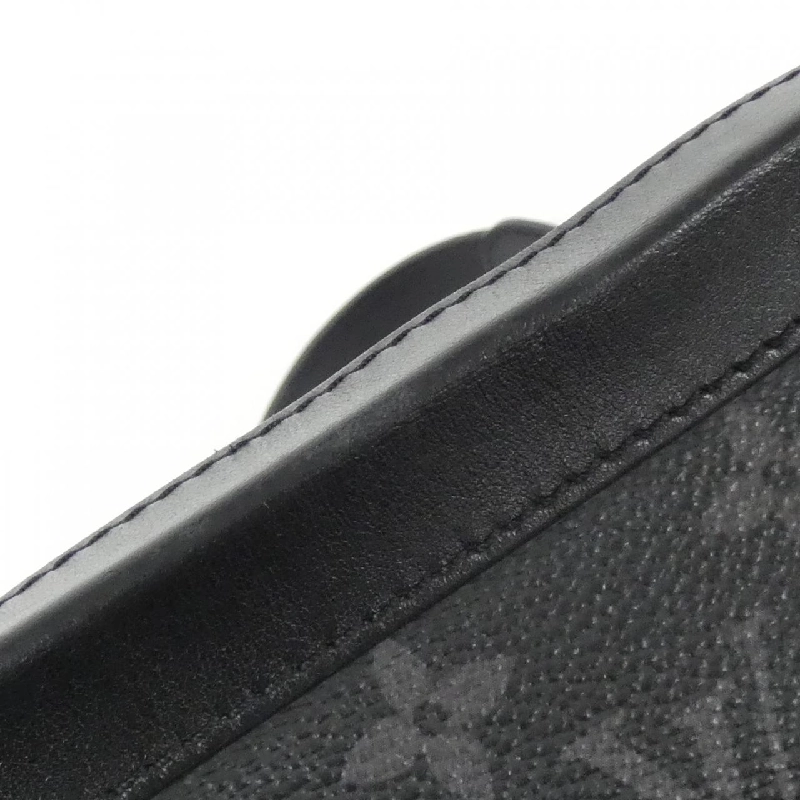 Túi đeo vai Louis Vuitton Monogram Eclipse Soft Trunk M44730 - Hàng hiệu Authentic 767710