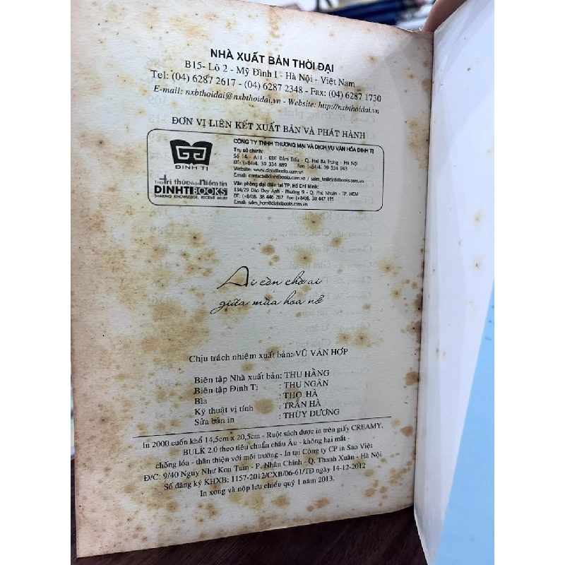 Yêu đương là gì - Không rõ 934514