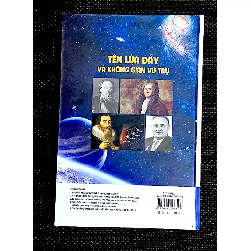 TÊN LỬA ĐẨY VÀ KHÔNG GIAN VŨ TRỤ 1000915