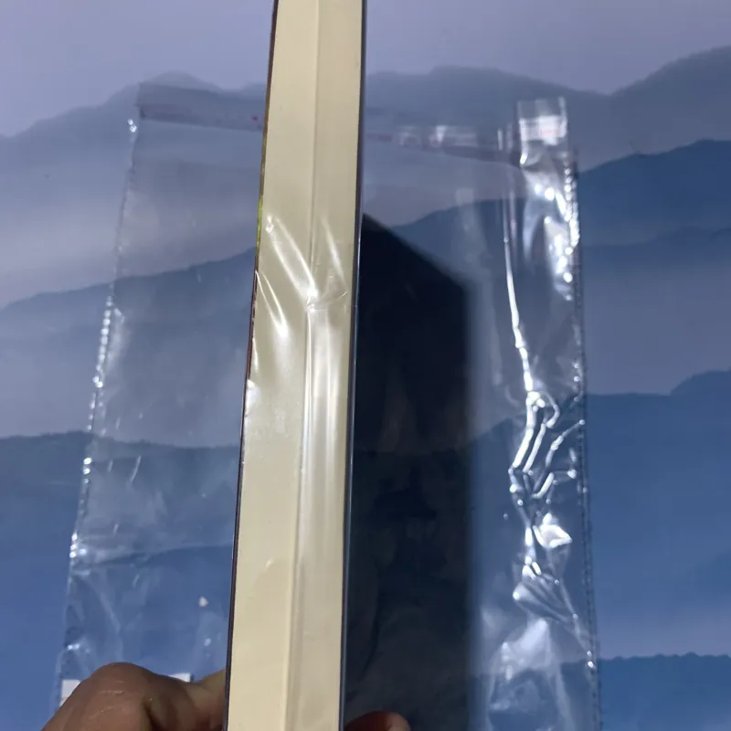 Lời cầu cứu của kẻ sát nhân  970288